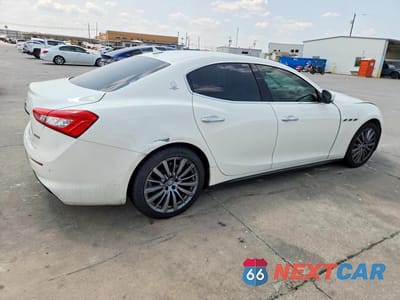 Trzecie zdjęcie samochodu z tyłu: 2020 MASERATI GHIBLI VIN:ZAM57XSA7L1344418 - miniatura