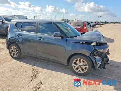 Czwarte zdjęcie samochodu z boku: 2024 KIA SOUL LX VIN:KNDJ23AU1R7242253 - miniatura