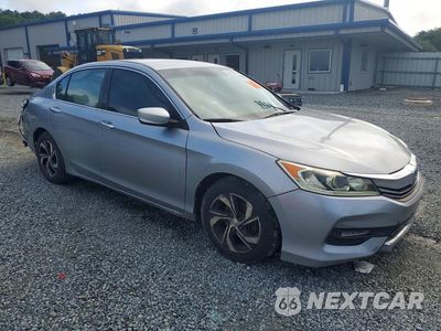 Czwarte zdjęcie samochodu z boku: 2016 HONDA ACCORD LX VIN:1HGCR2F37GA111831 - miniatura