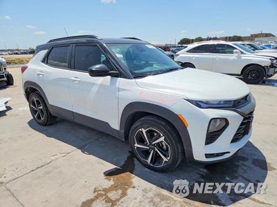 Czwarte zdjęcie samochodu z boku: 2023 CHEVROLET TRAILBLAZER RS VIN:KL79MTSL6PB118702 - miniatura