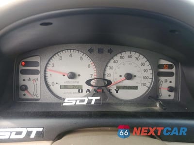 Zdjęcie 9 z 12 samochodu: 1998 TOYOTA COROLLA VE VIN:2T1BR18E5WC100226 - miniatura