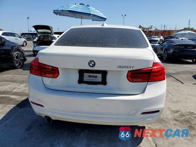 Zdjęcie 6 z 12 samochodu: 2017 BMW 320 I VIN:WBA8A9C50HK619917 - miniatura