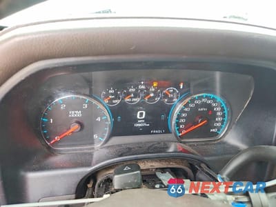 Zdjęcie 9 z 13 samochodu: 2017 GMC SIERRA K2500 DENALI VIN:1GT12UEY9HF247952 - miniatura