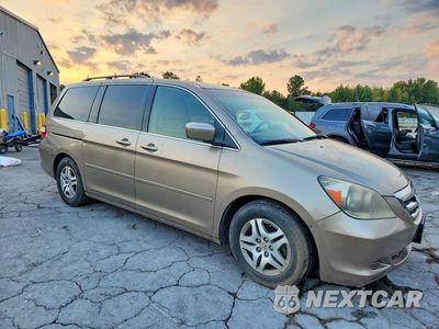 Czwarte zdjęcie samochodu z boku: 2005 HONDA ODYSSEY EX VIN:5FNRL38455B400118 - miniatura