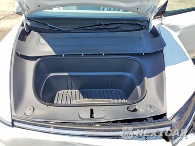 Zdjęcie 11 z 12 samochodu: 2026 TESLA MODEL Y VIN:7SAYGDEE6TA397813 - miniatura
