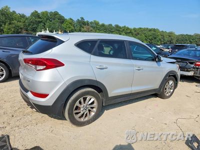 Trzecie zdjęcie samochodu z tyłu: 2016 HYUNDAI TUCSON ECO VIN:KM8J33A26GU215278 - miniatura