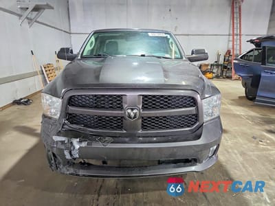 Piąte zdjęcie samochodu w środku: 2016 RAM 1500 ST VIN:1C6RR7FT5GS129509 - miniatura