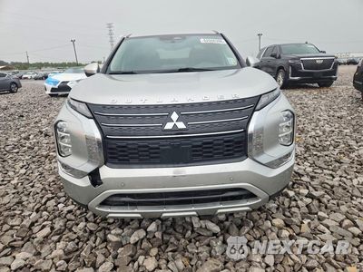 Piąte zdjęcie samochodu w środku: 2024 MITSUBISHI OUTLANDER SE VIN:JA4J3VA89RZ067065 - miniatura