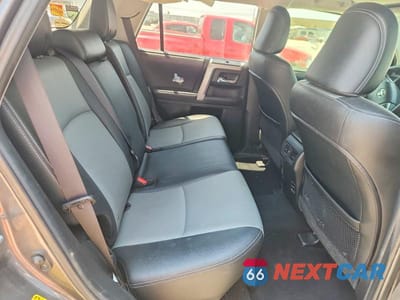 Zdjęcie 11 z 13 samochodu: 2016 TOYOTA 4RUNNER SR5 VIN:JTEZU5JR2G5114533 - miniatura