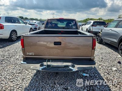 Zdjęcie 6 z 12 samochodu: 2002 CHEVROLET S TRUCK S10 VIN:1GCCS19W028256728 - miniatura