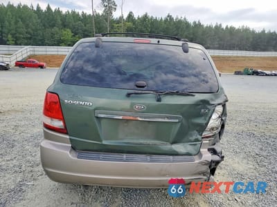 Zdjęcie 6 z 13 samochodu: 2005 KIA SORENTO LX VIN:KNDJD733655464413 - miniatura