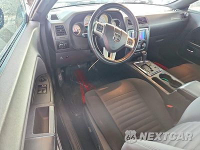 Zdjęcie 8 z 12 samochodu: 2012 DODGE CHALLENGER SXT VIN:2C3CDYAG2CH206551 - miniatura