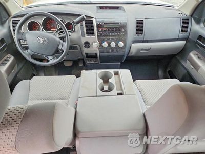 Zdjęcie 8 z 12 samochodu: 2012 TOYOTA TUNDRA DOUBLE CAB SR5 VIN:5TFRU5F11CX027440 - miniatura