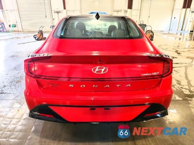 Zdjęcie 6 z 13 samochodu: 2021 HYUNDAI SONATA LIMITED VIN:5NPEH4J26MH104961 - miniatura