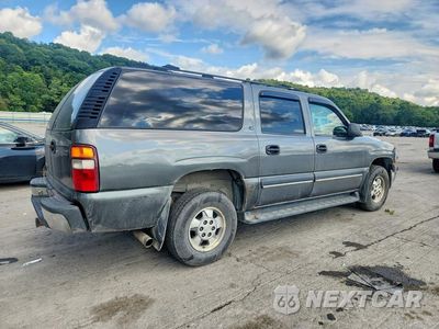 Trzecie zdjęcie samochodu z tyłu: 2001 CHEVROLET SUBURBAN K1500 VIN:3GNFK16T91G142394 - miniatura
