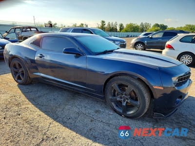 Czwarte zdjęcie samochodu z boku: 2011 CHEVROLET CAMARO LT VIN:2G1FB1ED0B9142677 - miniatura
