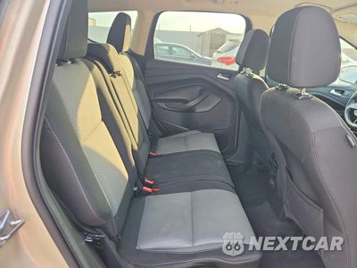 Zdjęcie 11 z 13 samochodu: 2017 FORD ESCAPE SE VIN:1FMCU0GD6HUD64742 - miniatura