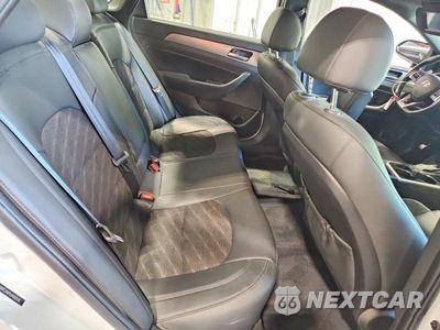 Zdjęcie 10 z 12 samochodu: 2018 HYUNDAI SONATA SPORT VIN:5NPE34AF6JH680546 - miniatura