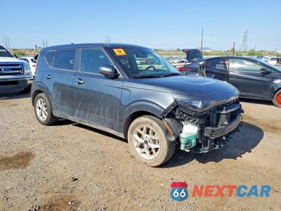 Czwarte zdjęcie samochodu z boku: 2024 KIA SOUL LX VIN:KNDJ23AUXR7241019 - miniatura