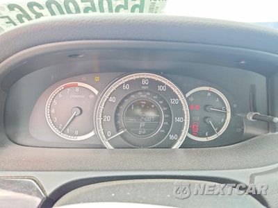 Zdjęcie 9 z 12 samochodu: 2016 HONDA ACCORD LX VIN:1HGCR2F31GA003222 - miniatura