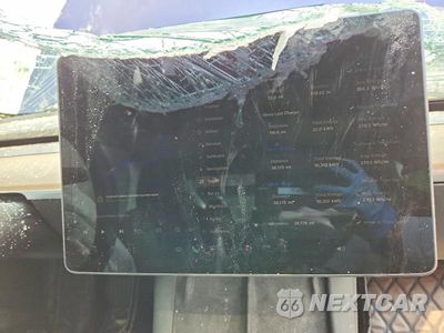 Zdjęcie 9 z 11 samochodu: 2023 TESLA MODEL 3 VIN:5YJ3E1EA3PF567126 - miniatura