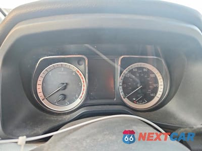 Zdjęcie 9 z 12 samochodu: 2018 NISSAN TITAN XD PRO-4X VIN:1N6BA1F4XJN517457 - miniatura