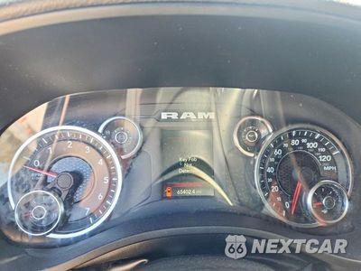 Zdjęcie 9 z 12 samochodu: 2024 RAM 1500 BIG HORN/LONE STAR VIN:1C6RRFFG4RN132710 - miniatura