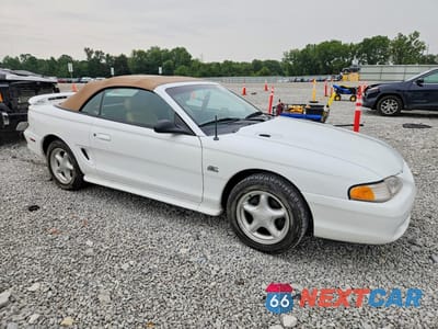 Czwarte zdjęcie samochodu z boku: 1995 FORD MUSTANG GT VIN:1FALP45T8SF104602 - miniatura