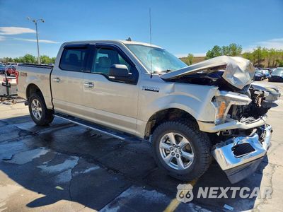 Czwarte zdjęcie samochodu z boku: 2018 FORD F150 SUPERCREW VIN:1FTEW1EG7JFA17179 - miniatura