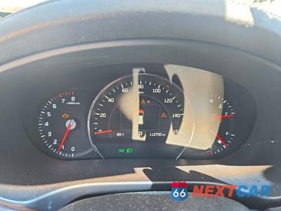 Zdjęcie 9 z 13 samochodu: 2016 KIA SORENTO EX VIN:5XYPH4A5XGG044326 - miniatura
