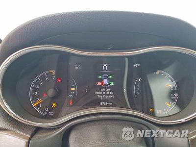 Zdjęcie 9 z 14 samochodu: 2014 JEEP GRAND CHEROKEE LIMITED VIN:1C4RJFBG9EC395772 - miniatura