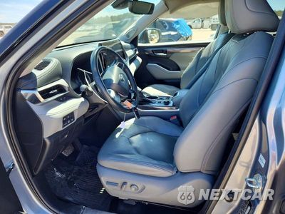Zdjęcie 7 z 13 samochodu: 2022 TOYOTA HIGHLANDER PLATINUM VIN:5TDFZRBHXNS214456 - miniatura