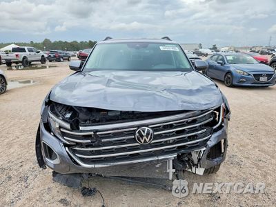 Piąte zdjęcie samochodu w środku: 2025 VOLKSWAGEN ATLAS SE VIN:1V2HR2CA4SC576571 - miniatura