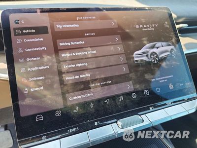 Zdjęcie 9 z 13 samochodu: 2026 LUCID MOTORS GRAVITY GRAND TOURING VIN:7UUG1GHK5TA028918 - miniatura