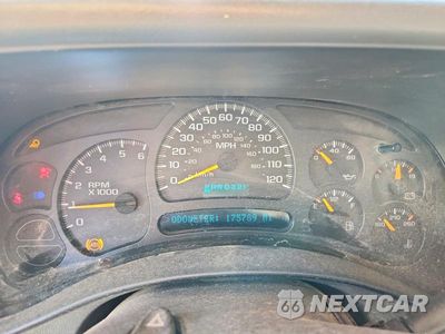 Zdjęcie 9 z 12 samochodu: 2005 CHEVROLET AVALANCHE C1500 VIN:3GNEC12Z15G201916 - miniatura