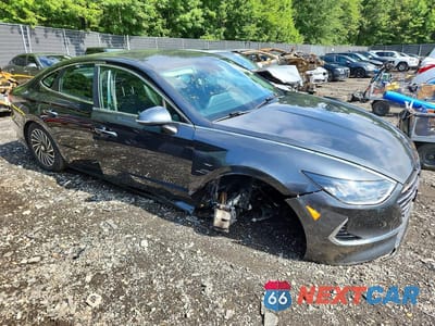 Czwarte zdjęcie samochodu z boku: 2022 HYUNDAI SONATA HYBRID SEL VIN:KMHL34JJXNA052638 - miniatura