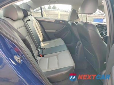 Zdjęcie 10 z 12 samochodu: 2013 VOLKSWAGEN JETTA HYBRID VIN:3VW637AJXDM295156 - miniatura