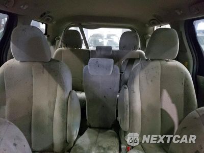 Zdjęcie 10 z 13 samochodu: 2011 TOYOTA SIENNA LE VIN:5TDKK3DC8BS156246 - miniatura
