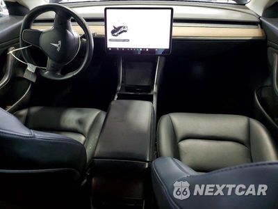 Zdjęcie 8 z 13 samochodu: 2019 TESLA MODEL 3 VIN:5YJ3E1EB0KF199070 - miniatura