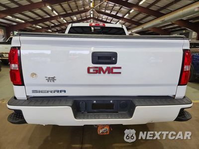 Zdjęcie 6 z 12 samochodu: 2017 GMC SIERRA K1500 VIN:1GTV2LEC0HZ217432 - miniatura