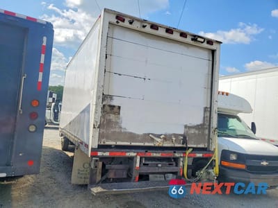 Drugie zdjęcie samochodu z przodu: 2005 ISUZU NPR BOX TRUCK VIN:JALC4B16857015259 - miniatura