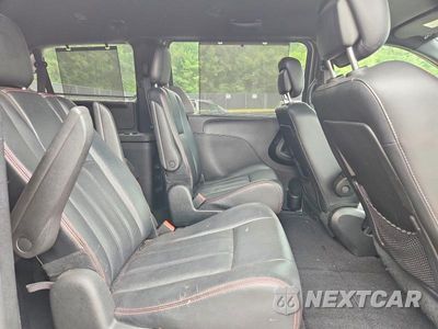Zdjęcie 11 z 13 samochodu: 2017 DODGE GRAND CARAVAN GT VIN:2C4RDGEG2HR807583 - miniatura