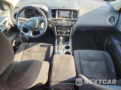 Zdjęcie 8 z 14 samochodu: 2014 NISSAN PATHFINDER SV VIN:5N1AR2MM0EC625972 - miniatura