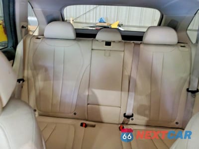 Zdjęcie 10 z 13 samochodu: 2016 BMW X5 XDR40E VIN:5UXKT0C56G0S75534 - miniatura