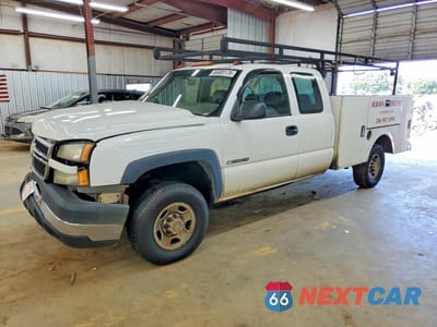 2007 CHEVROLET SILVERADO C2500 HEAVY DUTY 1GBHC29U57E153132 - główne zdjęcie licytacji z USA - miniatura