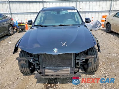 Piąte zdjęcie samochodu w środku: 2017 BMW X3 XDRIVE28I VIN:5UXWX9C33H0T22089 - miniatura