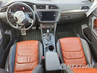 Zdjęcie 8 z 13 samochodu: 2020 VOLKSWAGEN TIGUAN SEL PREMIUM R-LINE VIN:3VV4B7AX6LM160192 - miniatura