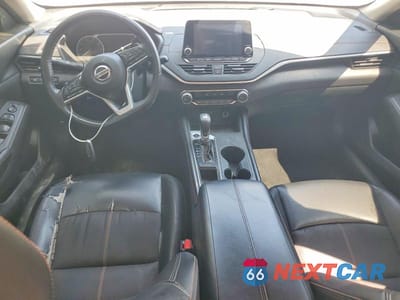 Zdjęcie 8 z 12 samochodu: 2020 NISSAN ALTIMA SR VIN:1N4BL4CV3LC130183 - miniatura