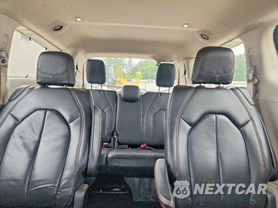 Zdjęcie 10 z 13 samochodu: 2017 CHRYSLER PACIFICA TOURING L PLUS VIN:2C4RC1EG4HR764039 - miniatura