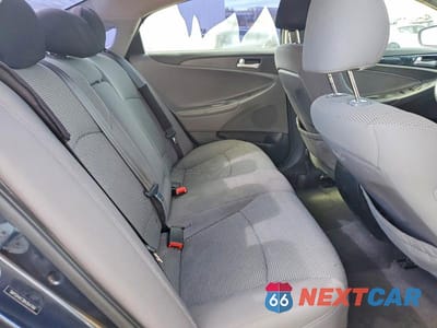 Zdjęcie 10 z 12 samochodu: 2011 HYUNDAI SONATA GLS VIN:5NPEB4AC3BH264769 - miniatura